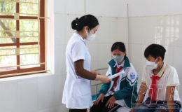 Đợt 46, ti&ecirc;m 17.200 li&ecirc;̀u vắc-xin ph&ograve;ng Covid-19 cho trẻ 6 đến dưới 12 tuổi