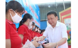 Hưng H&agrave;: Ph&aacute;t động th&aacute;ng c&ocirc;ng nh&acirc;n v&agrave; th&aacute;ng h&agrave;nh động an to&agrave;n, vệ sinh lao động năm 2022