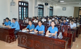  Tập huấn an to&agrave;n vệ sinh lao động cho đại diện c&ocirc;ng đo&agrave;n cơ sở trực thuộc