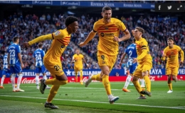 Barca v&ocirc; địch La Liga sớm 4 v&ograve;ng