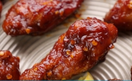 C&aacute;ch l&agrave;m c&aacute;nh g&agrave; sốt BBQ thơm ngon hấp dẫn