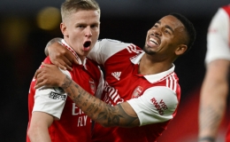 Hạ Chelsea, Arsenal trở lại ng&ocirc;i đầu Premier League