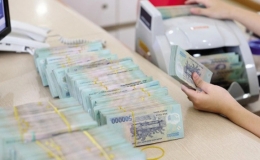 Ng&acirc;n h&agrave;ng tiếp tục giảm l&atilde;i suất tiết kiệm