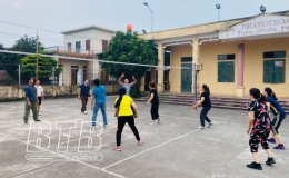 Phong tr&agrave;o luyện tập b&oacute;ng chuyền hơi ở Đ&ocirc;ng Hưng