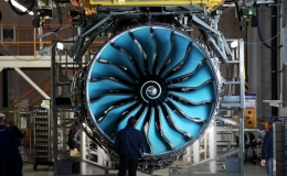 Thử nghiệm động cơ h&agrave;ng kh&ocirc;ng lớn nhất thế giới