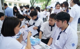 C&aacute;c trường đại học kh&ocirc;ng được thu ph&iacute; &ldquo;giữ chỗ&rdquo;