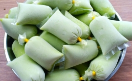 Hướng dẫn l&agrave;m kem bơ t&uacute;i thơm ngon cho ng&agrave;y h&egrave; n&oacute;ng nực