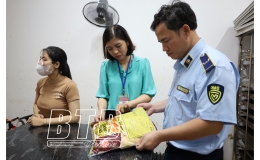 Kiểm tra li&ecirc;n ng&agrave;nh tại một số cơ sở sản xuất, kinh doanh thực phẩm