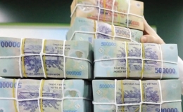 L&atilde;i suất tiết kiệm đồng loạt tăng