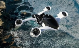 Motor bay tốc độ 229 km/h