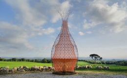 T&ograve;a th&aacute;p h&uacute;t 90 l&iacute;t nước từ kh&ocirc;ng kh&iacute; mỗi ng&agrave;y