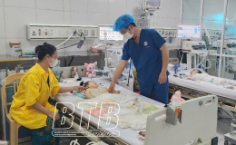 Bệnh viện Nhi Th&aacute;i B&igrave;nh: Học B&aacute;c để tr&ograve;n y đức