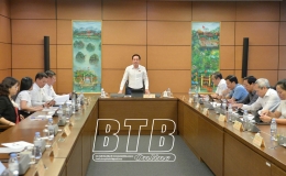  Quốc hội thảo luận ở Tổ về c&aacute;c Nghị quyết, dự &aacute;n Luật