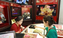 S&aacute;ng 30/5, gi&aacute; v&agrave;ng tăng mạnh l&ecirc;n mốc 119 triệu đồng/lượng