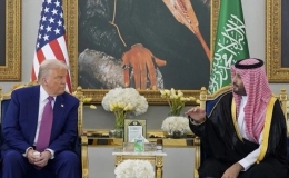 Tổng thống Trump thăm V&ugrave;ng Vịnh, th&uacute;c đẩy hợp t&aacute;c Mỹ-Arab