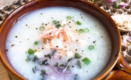 C&aacute;ch nấu ch&aacute;o c&aacute; hồi