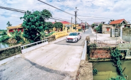 D&ograve;ng s&ocirc;ng h&aacute;t