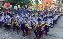 Trường THPT Bắc Đ&ocirc;ng Quan tổ chức lễ tri &acirc;n v&agrave; trưởng th&agrave;nh cho học sinh khối 12