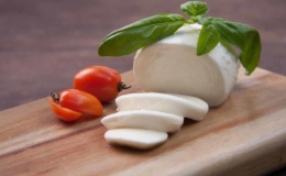 Đ&agrave; Lạt - v&ugrave;ng n&uacute;i sản xuất một số loại ph&ocirc; mai ngon nhất ch&acirc;u &Aacute;