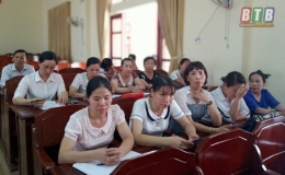 Th&agrave;nh phố: Hội nghị b&aacute;o c&aacute;o vi&ecirc;n