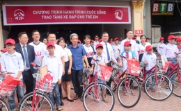 X&acirc;y dựng m&ocirc;i trường sống l&agrave;nh mạnh, an to&agrave;n cho trẻ em