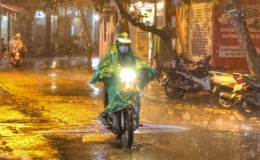 Bắc Bộ mưa d&ocirc;ng, đề ph&ograve;ng thời tiết nguy hiểm