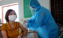  Thêm 122.056 người được tiêm chủng vaccine phòng Covid-19 