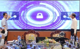 Chiều 22/6, tại H&agrave; Nội, Bộ Th&ocirc;ng tin v&agrave; Truyền th&ocirc;ng tổ chức họp b&aacute;o c&ocirc;ng bố, ph&aacute;t động giải thưởng "Sản phẩm c&ocirc;ng nghệ số Make in Viet Nam" năm 2022.