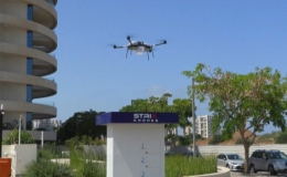 Israel thử nghiệm dịch vụ giao h&agrave;ng tự động bằng drone