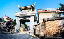 K&yacute; ức v&agrave;o ra