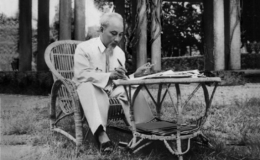 Chủ tịch Hồ Ch&iacute; Minh: &ldquo;Nhiệm vụ của người l&agrave;m b&aacute;o l&agrave; quan trọng v&agrave; vẻ vang&rdquo;