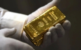 Gi&aacute; v&agrave;ng thế giới giảm mạnh, v&agrave;ng trong nước kh&ocirc;ng đổi