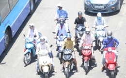 Theo d&otilde;i chặt chẽ th&ocirc;ng tin dự b&aacute;o về mưa lớn, nắng n&oacute;ng