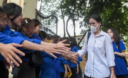 9 th&iacute; sinh bị đ&igrave;nh chỉ thi trong buổi thi tổ hợp