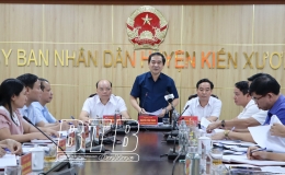 Gi&aacute;m s&aacute;t chuy&ecirc;n đề về thực hiện chương tr&igrave;nh mục ti&ecirc;u quốc gia x&acirc;y dựng NTM tại Kiến Xương