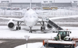 Hy hữu: Tuyết rơi m&ugrave;a h&egrave; tại M&ocirc;ng Cổ