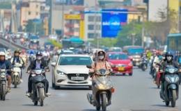 Thời tiết ng&agrave;y 28/6: Bắc Bộ, Trung Bộ nắng n&oacute;ng cục bộ, c&oacute; nơi tr&ecirc;n 35 độ C