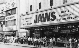 50 năm trước, bộ phim l&agrave;m thay đổi điện ảnh thế giới ra mắt kh&aacute;n giả