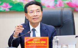 Bộ trưởng Nguyễn Mạnh H&ugrave;ng: Đại học về l&acirc;u d&agrave;i phải l&agrave; đại học nghi&ecirc;n cứu