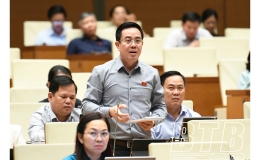 Kỳ họp thứ ch&iacute;n, Quốc hội kh&oacute;a XV: Ho&agrave;n th&agrave;nh phi&ecirc;n chất vấn v&agrave; trả lời chất vấn