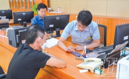 Sắp xếp, bố tr&iacute; nh&acirc;n sự cấp x&atilde; mới: Đưa đ&uacute;ng người v&agrave;o đ&uacute;ng việc