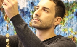 Tranh ch&acirc;n dung bằng c&uacute;c &aacute;o