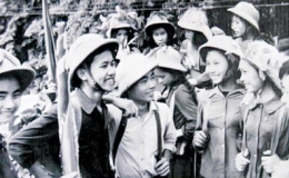 Nụ h&ocirc;n trước giờ ra trận