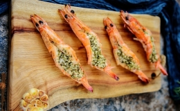 T&ocirc;m nướng bơ tỏi 