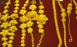 Gi&aacute; v&agrave;ng trong nước vẫn tr&ecirc;n đỉnh cao lịch sử hơn 50 triệu đồng/lượng