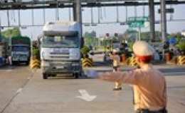 Bộ C&ocirc;ng Thương đề xuất nới lỏng Danh mục "h&agrave;ng h&oacute;a thiết yếu"