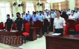 Tiền Hải: Bồi dưỡng kiến thức quốc ph&ograve;ng cho đại biểu HĐND x&atilde;, thị trấn