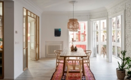 Căn hộ sang trọng nhờ kết hợp nội thất cổ điển v&agrave; hiện đại