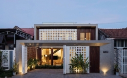 Nh&agrave; to&agrave;n c&acirc;y xanh v&agrave; giếng trời ở Kon Tum