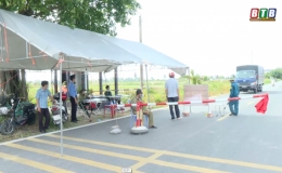 Ph&aacute;t huy hiệu quả chốt kiểm so&aacute;t dịch bệnh tại khu vực phong tỏa